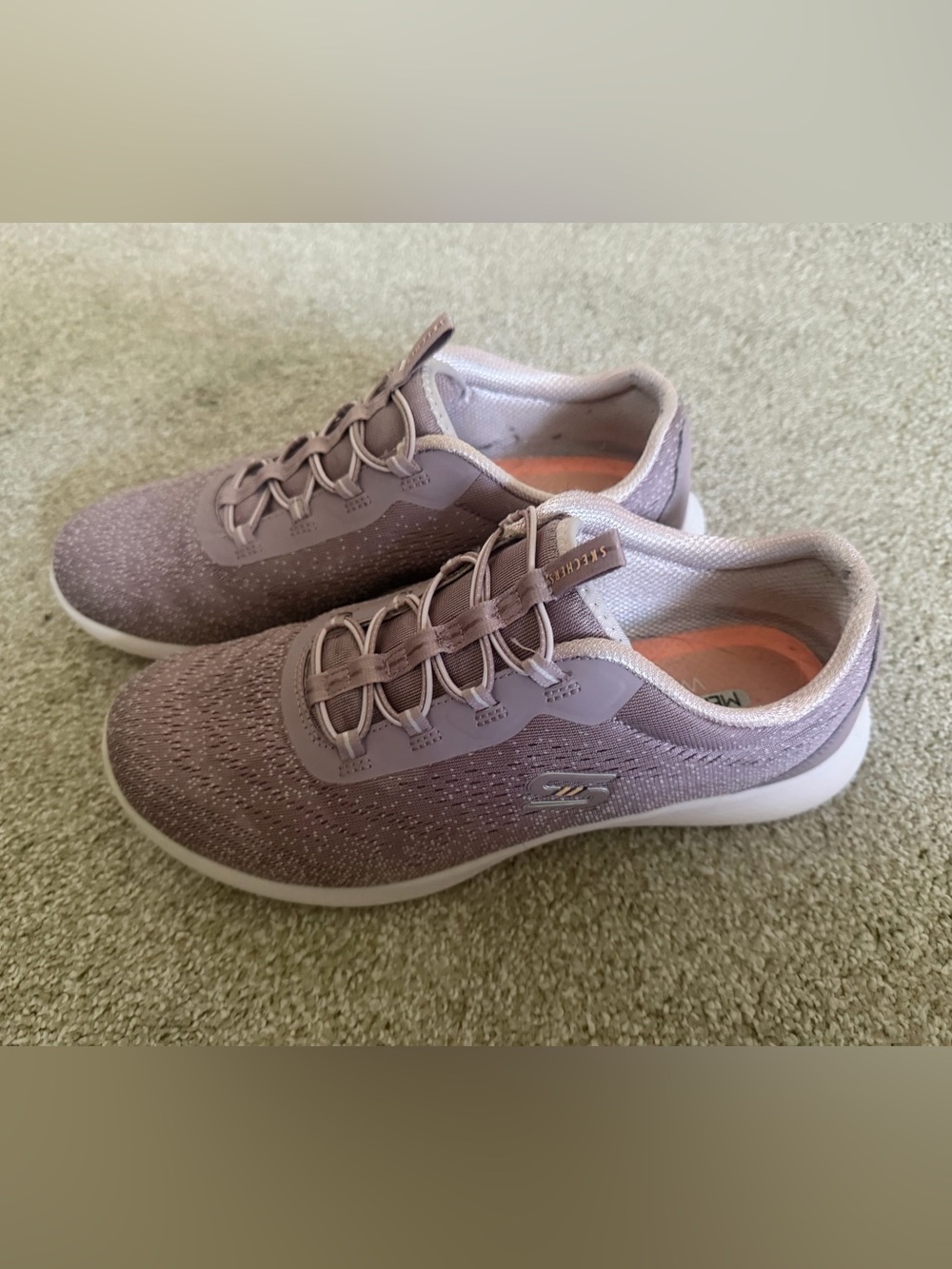 8.5 Skechers Mauve Vapour Foam Lite Revolve Sneaker